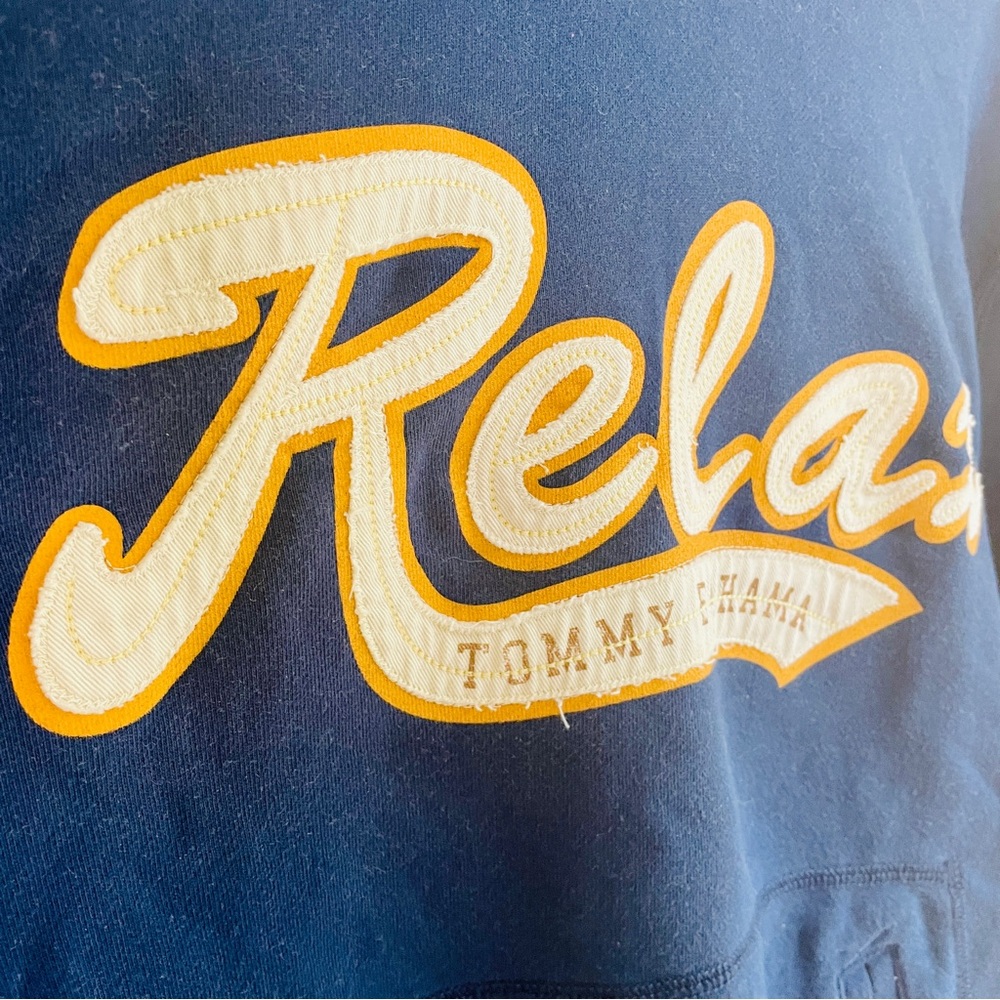 Tommy Bahama Relax Navy Hoodie Size Medium Mens Womens Unisex Gender Neutral View 2